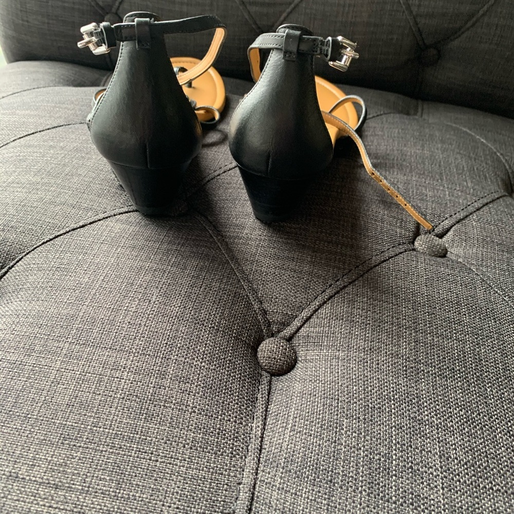 Authentic Coach sandals - Picture 2 of 4